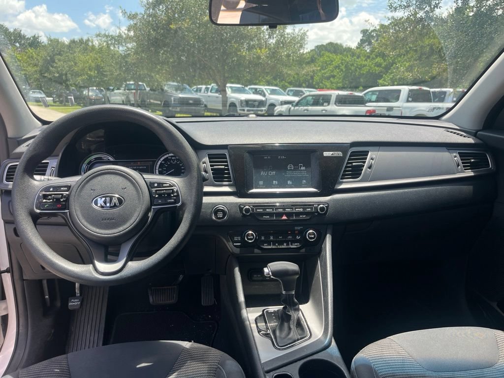 Used 2019 Kia Niro LX FWD image 9