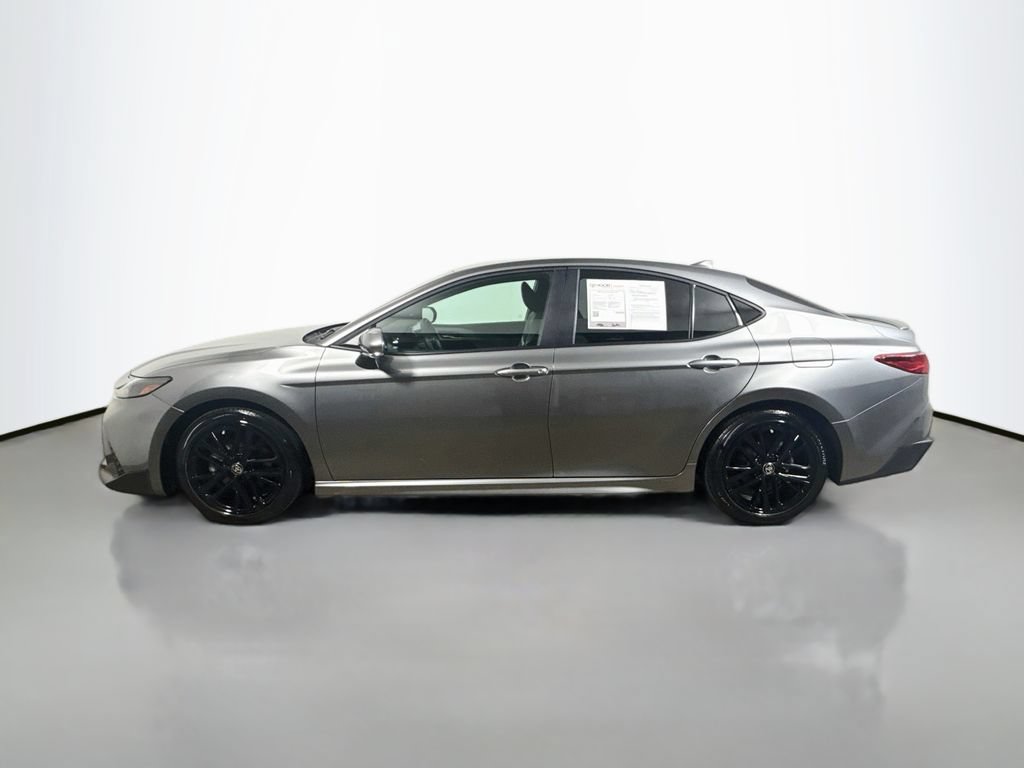 Used 2026 Toyota Camry SE w/ Multimedia Upgrade Package FWD image 4