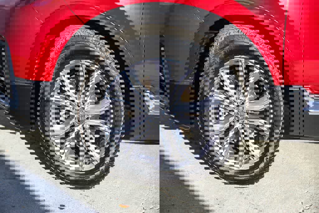 Used 2021 Honda CR-V Touring image 9