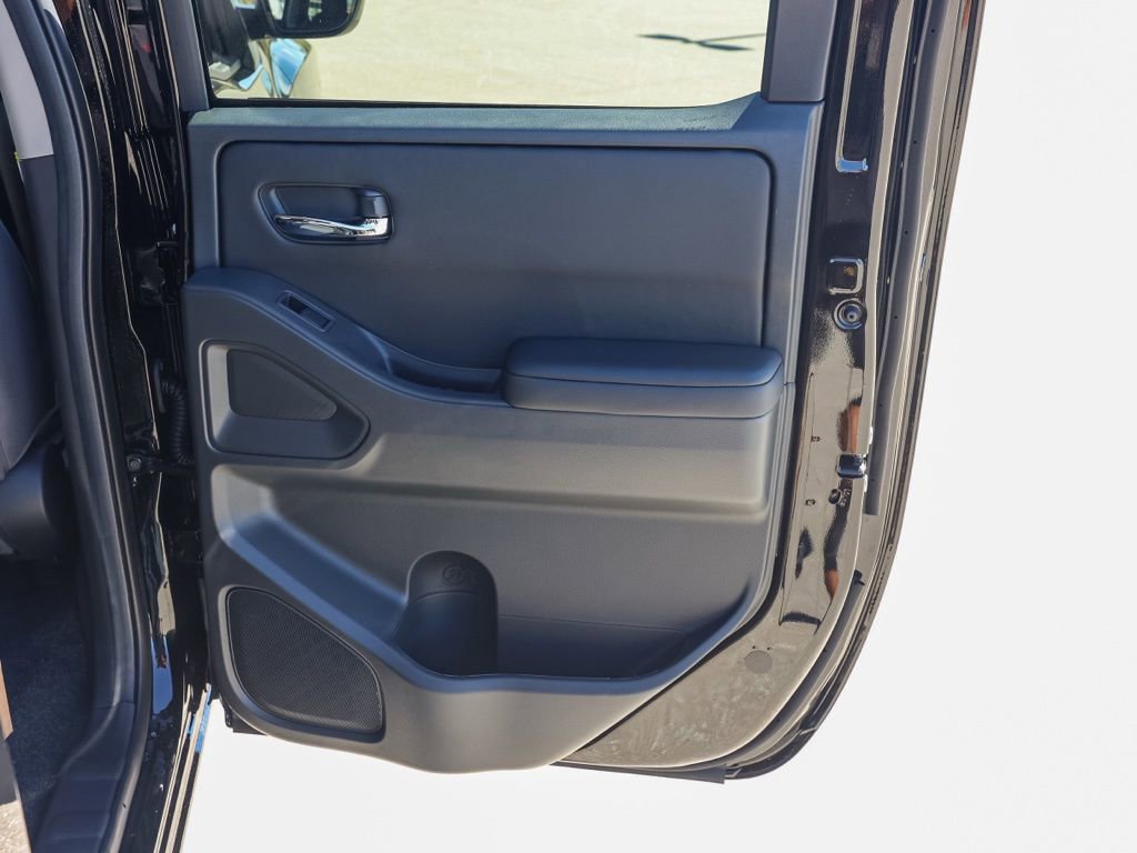 New 2026 Nissan Frontier SV image 18