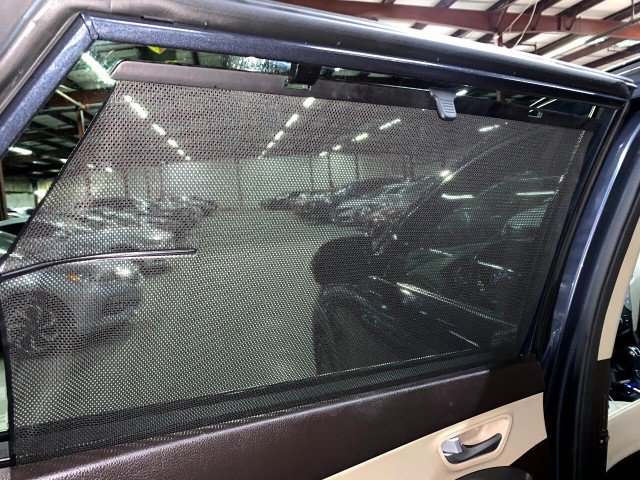 Used 2015 Hyundai Santa Fe Limited image 37