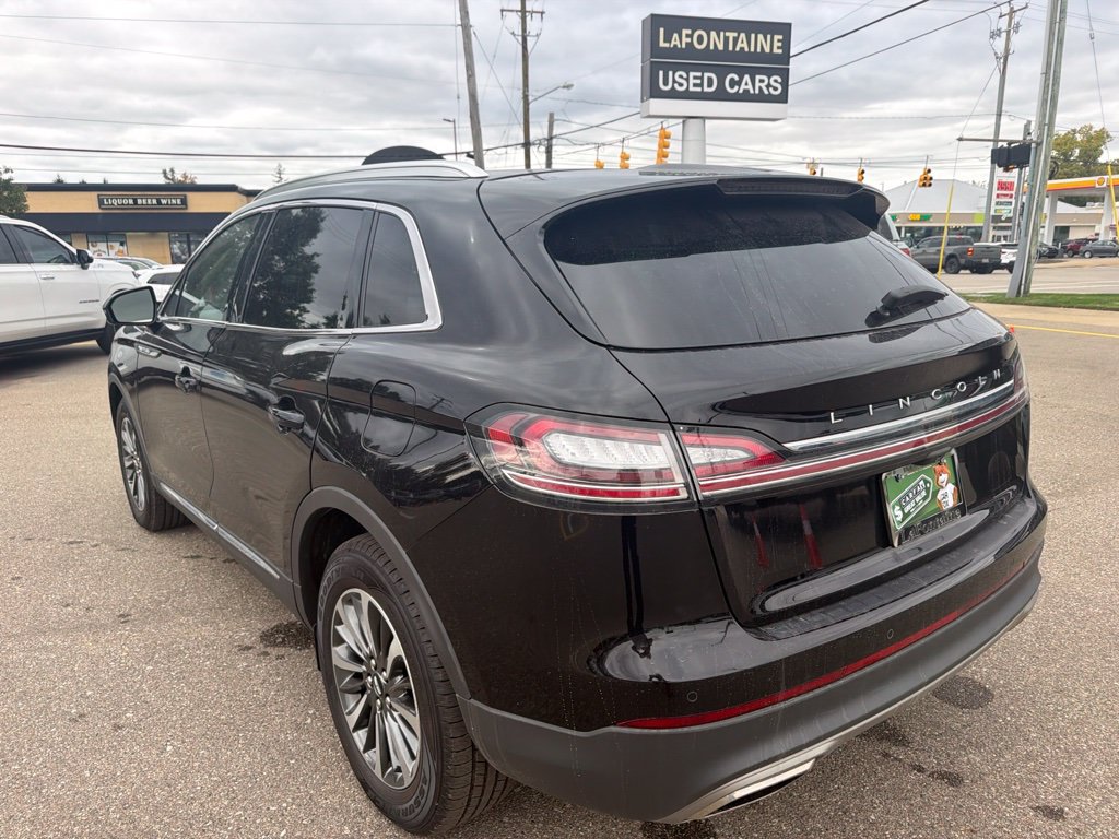 Used 2023 Lincoln Nautilus AWD w/ Premium Package image 8