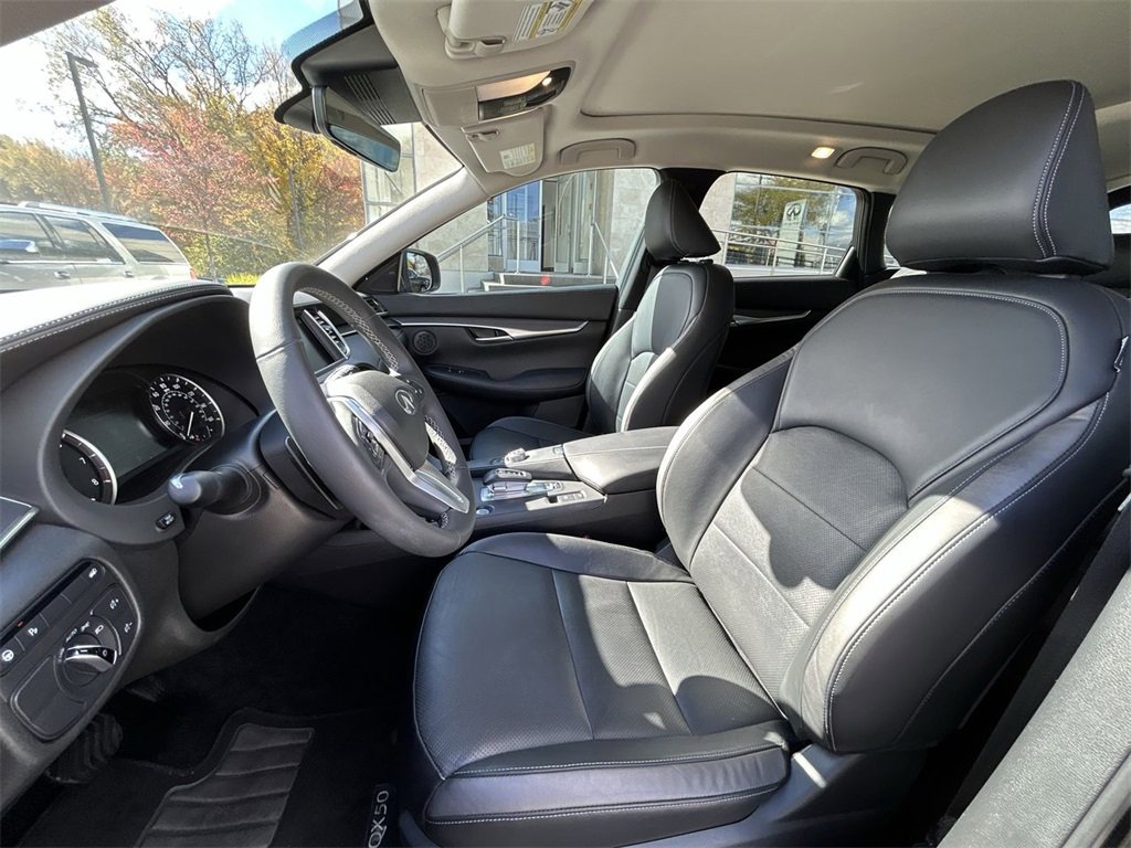 Certified 2023 INFINITI QX50 Luxe image 15