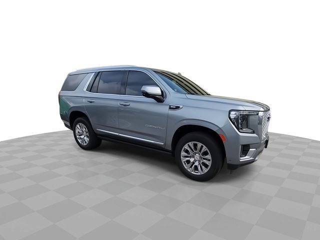 Used 2024 GMC Yukon Denali w/ Advanced Technology Package image 2