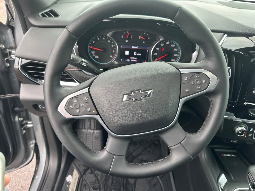 Certified 2023 Chevrolet Traverse RS w/ LPO, Floor Liner Package image 19