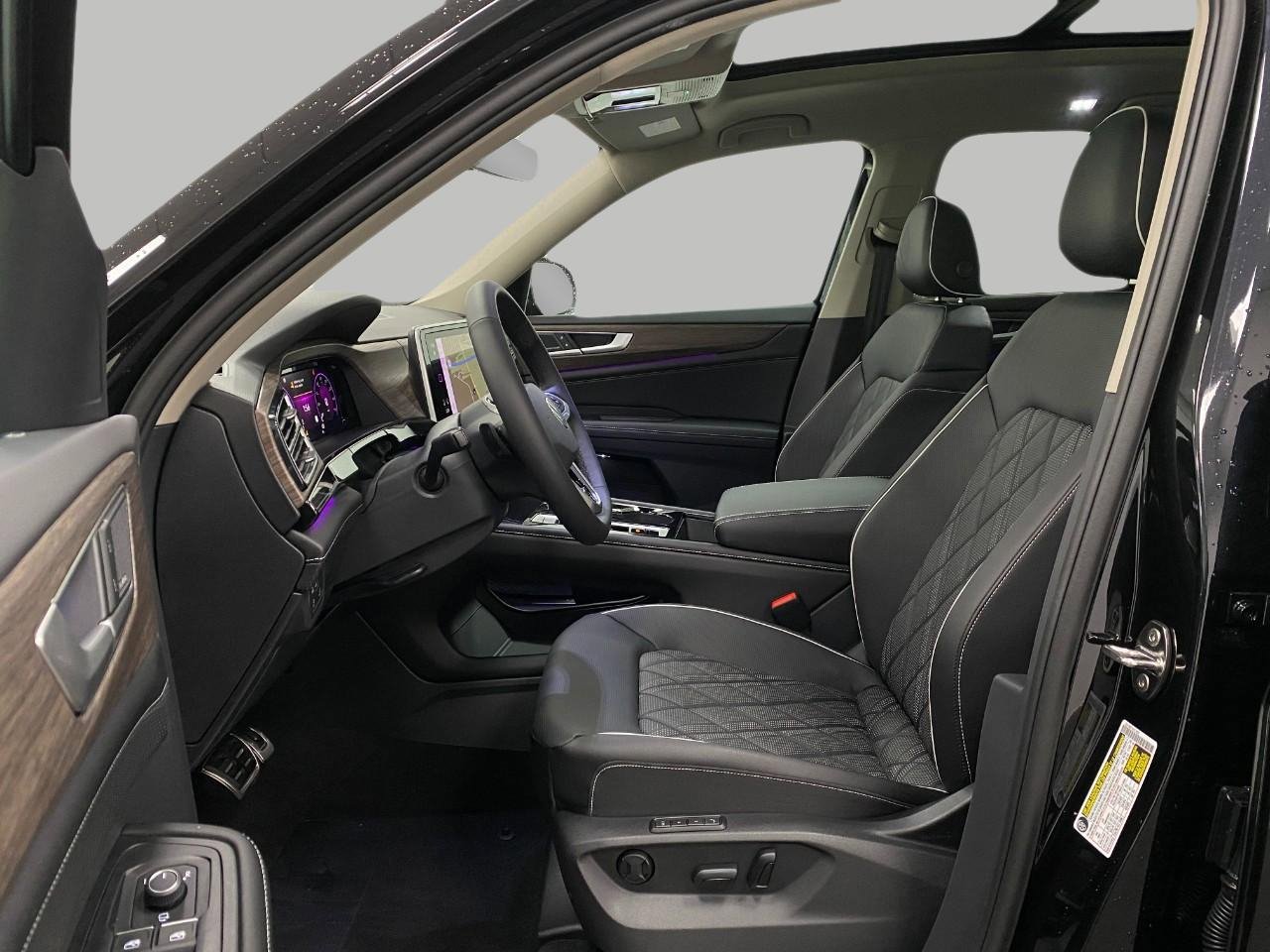 New 2026 Volkswagen Atlas SEL Premium R-Line image 32