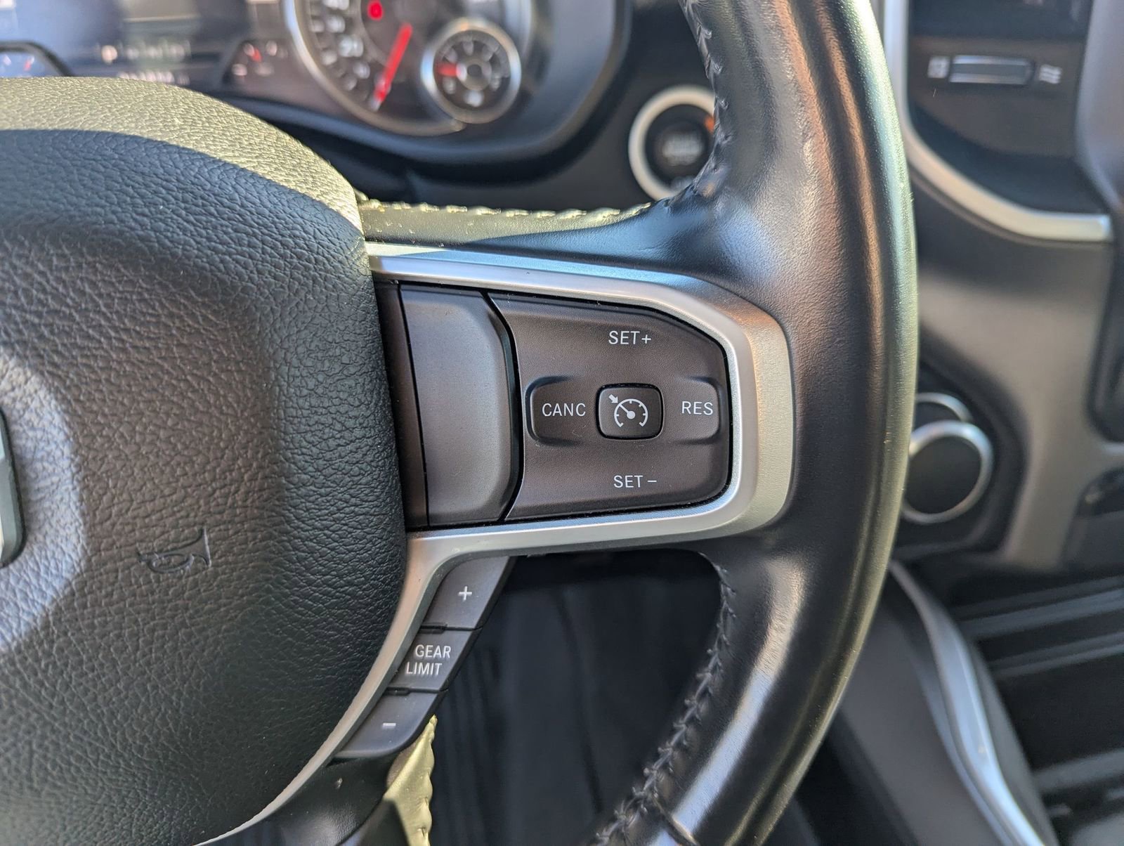 Used 2021 RAM 1500 Big Horn image 11