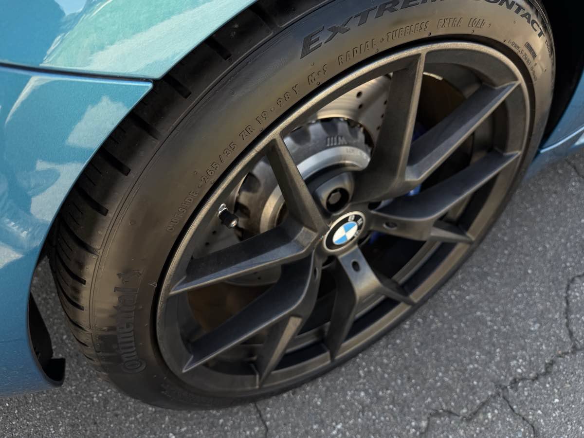 Used 2018 BMW M2 w/ Executive Package RWD image 26
