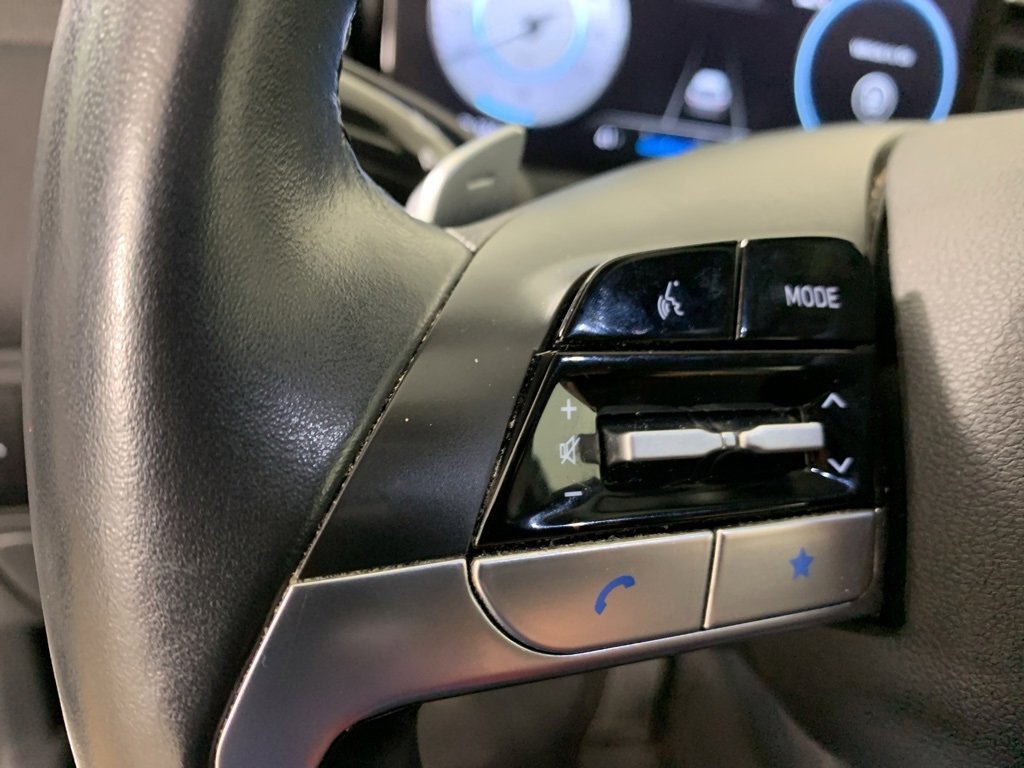 Used 2022 Hyundai Tucson Limited image 21