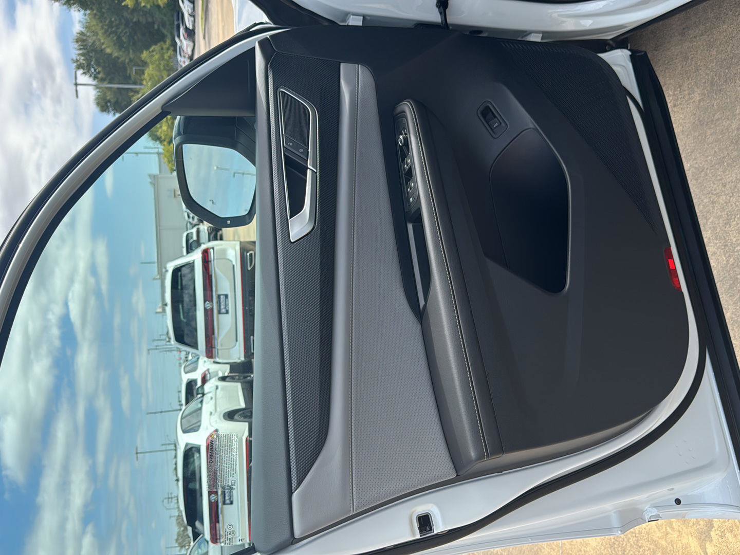 New 2026 Volkswagen Atlas Cross Sport SEL R-Line image 10