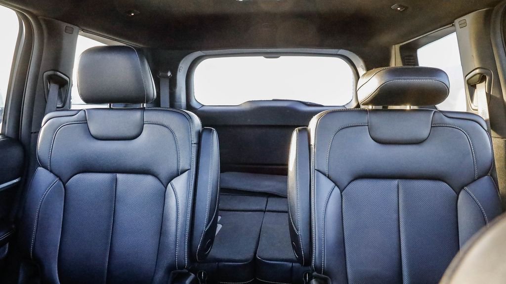 Certified 2024 Jeep Grand Cherokee L Limited w/ Luxury Tech Group II image 61