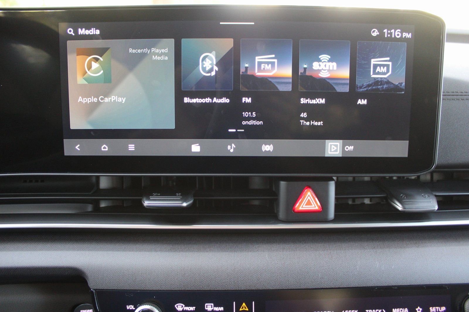 New 2026 Kia Carnival EX image 53