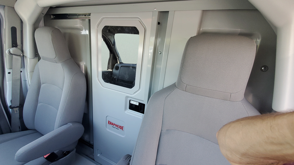 New 2026 Ford E-450 and Econoline 450 Super Duty w/ Power Equipment Group RWD image 35