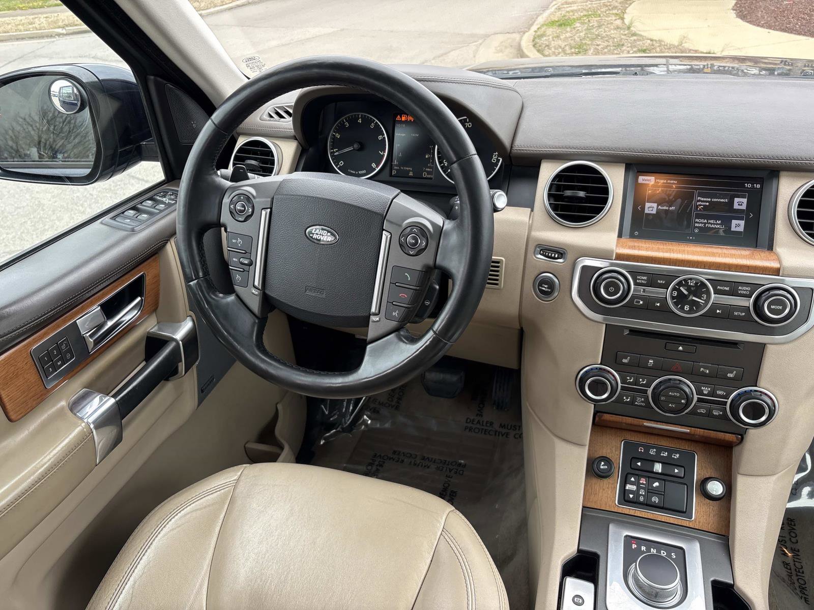 Used 2016 Land Rover LR4 HSE LUX image 29
