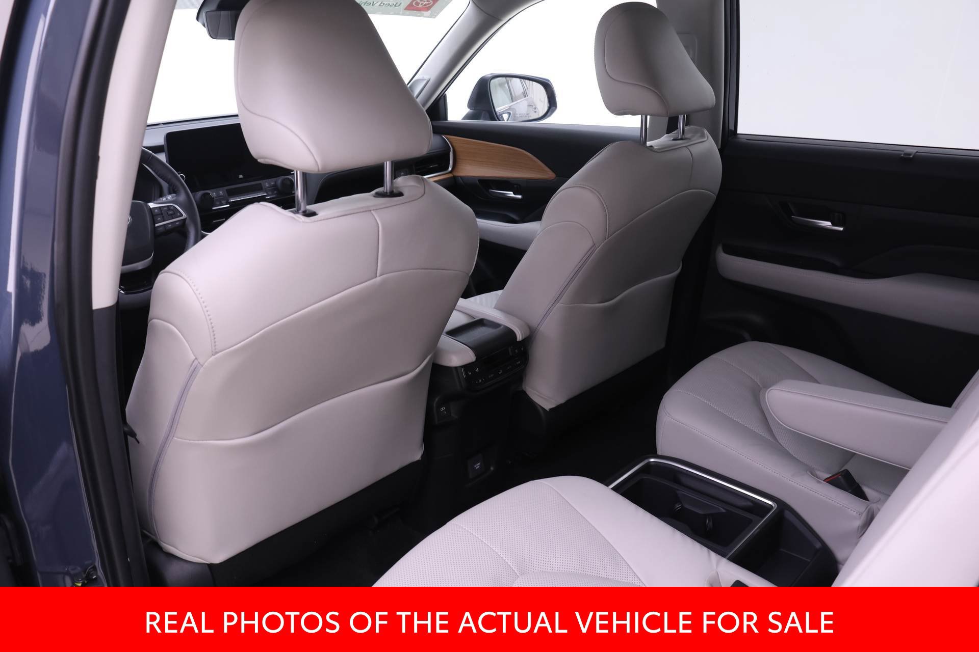 Certified 2024 Toyota Grand Highlander AWD image 10