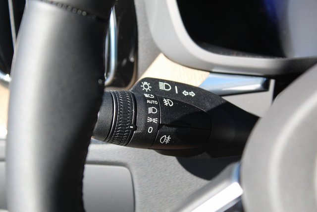 New 2026 Volvo XC60 B5 Plus w/ Protection Package Premier image 18