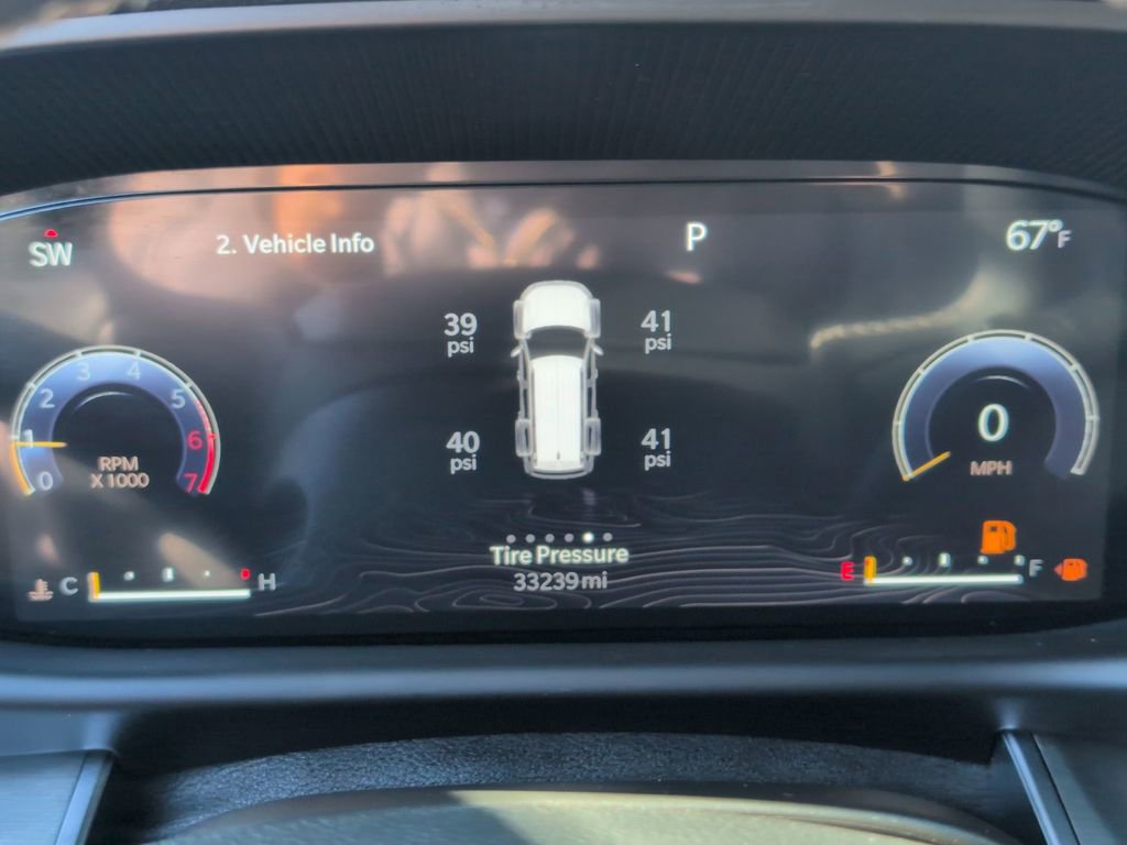 Certified 2023 Jeep Wagoneer Series II image 19