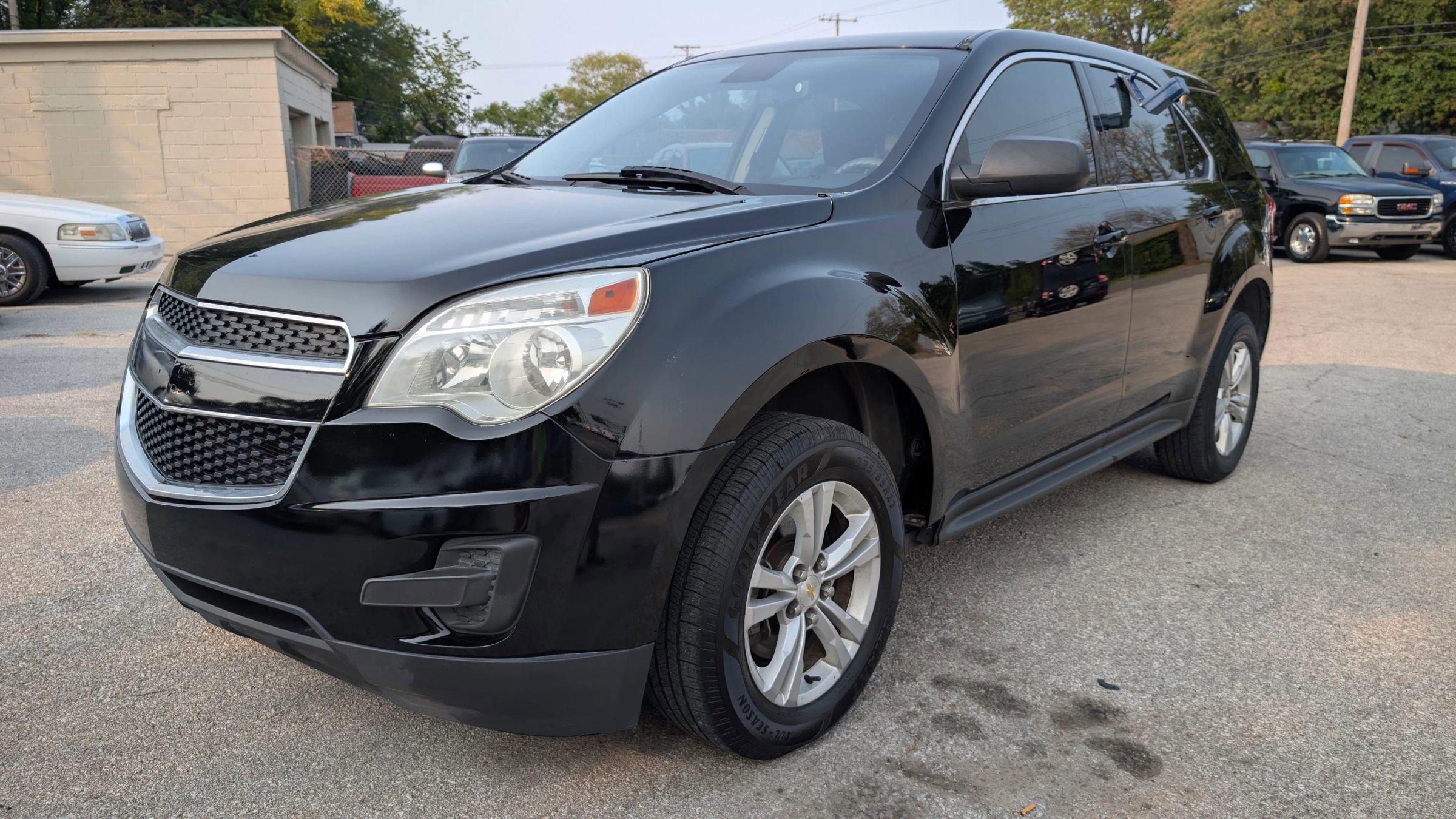 Used 2013 Chevrolet Equinox LS image 1