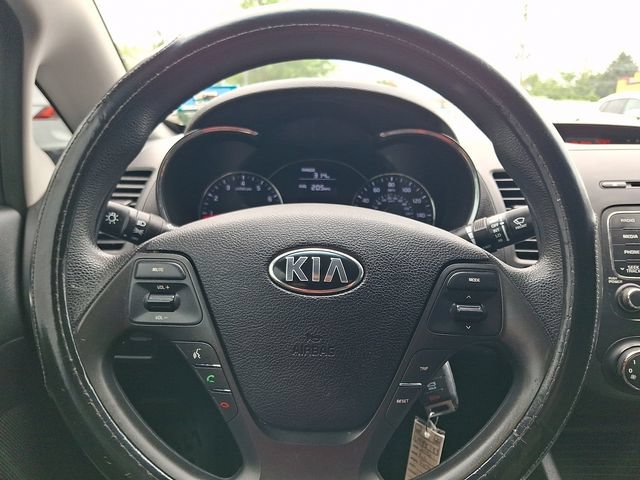 Used 2016 Kia Forte LX FWD image 17