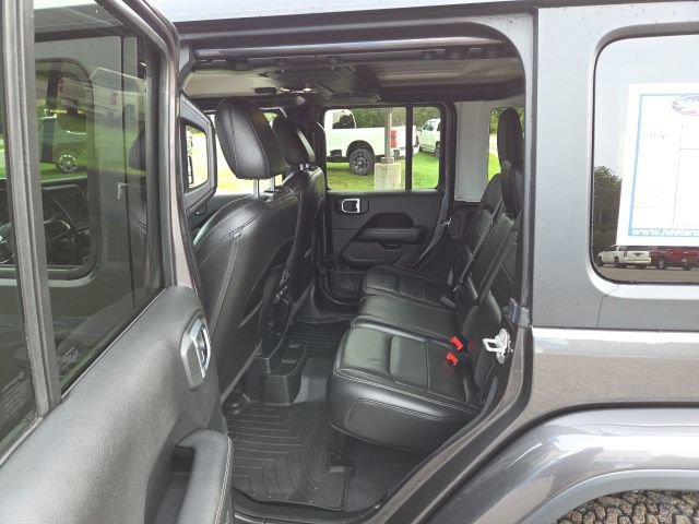 Used 2020 Jeep Wrangler Unlimited Sahara w/ Dual Top Group AWD/4WD image 20