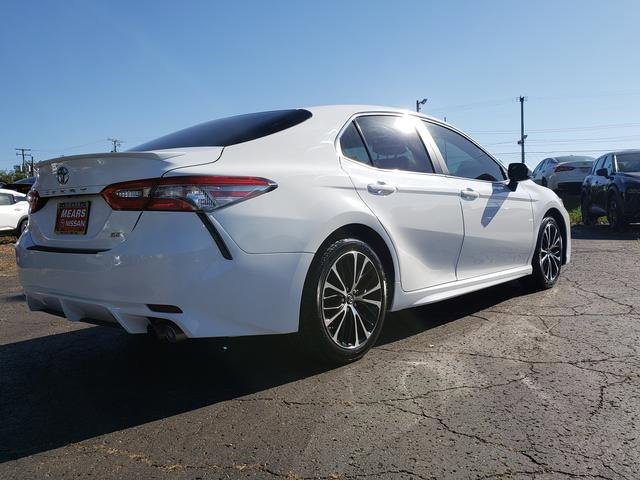 Used 2018 Toyota Camry SE image 7