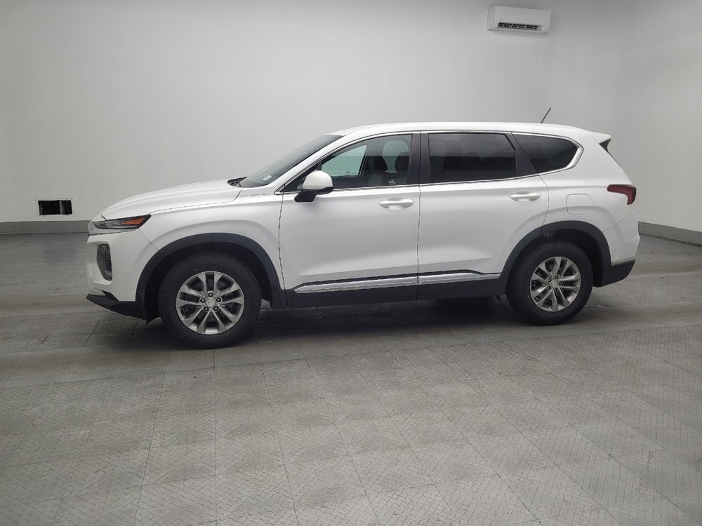 Used 2020 Hyundai Santa Fe SE image 2