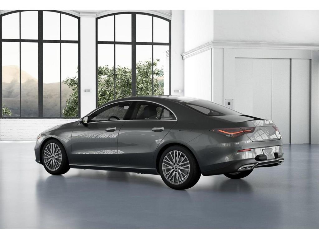 Used 2025 Mercedes-Benz CLA 250 4MATIC image 30