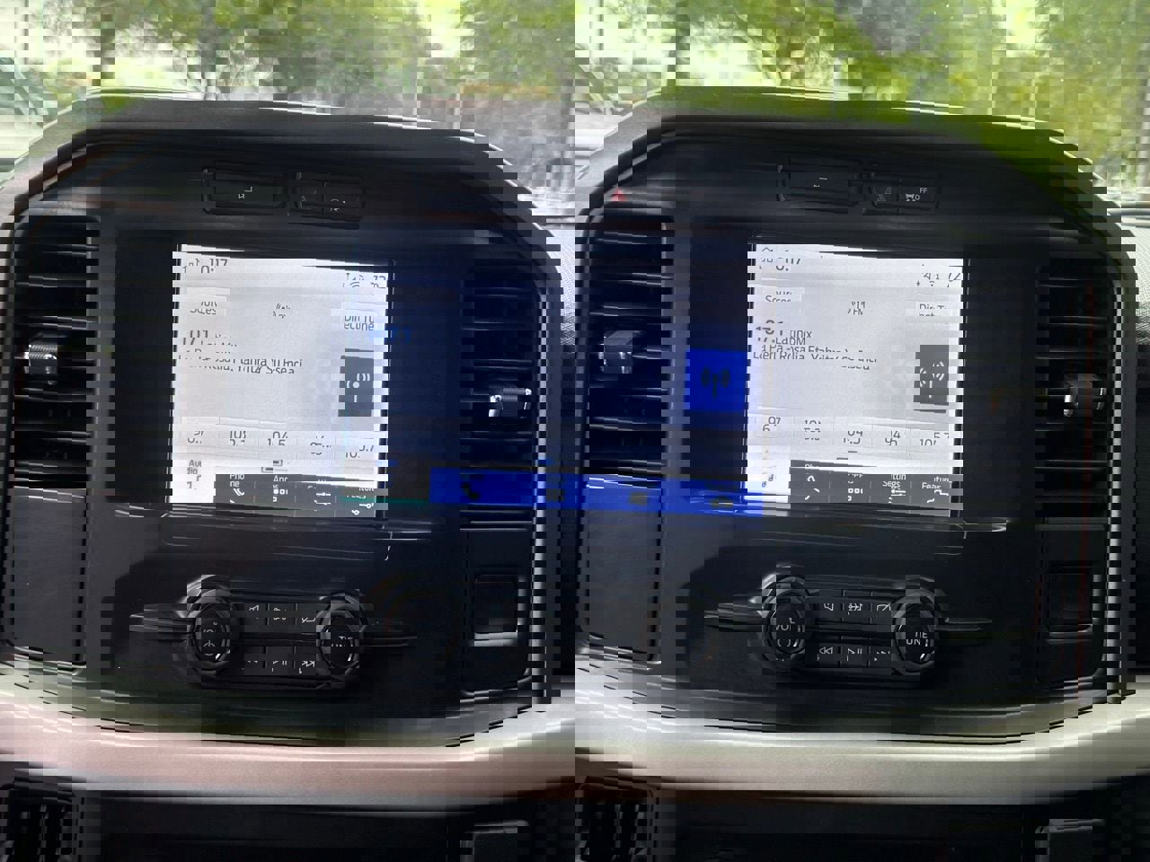 Used 2023 Ford F150 XLT image 27