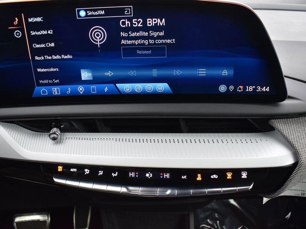 Certified 2025 Cadillac Optiq Sport 2 w/ LPO, Floor Liner Package image 23