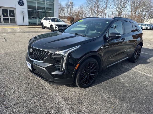 Used 2022 Cadillac XT4 Sport w/ Comfort Package image 3