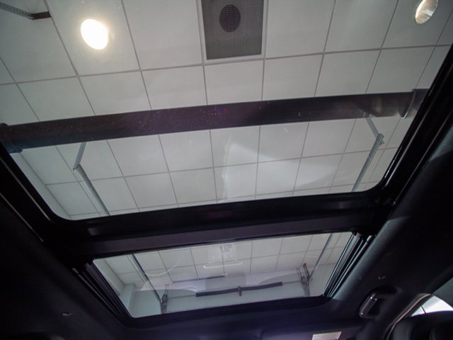 Used 2018 Lincoln Navigator Reserve w/ Technology Package image 12