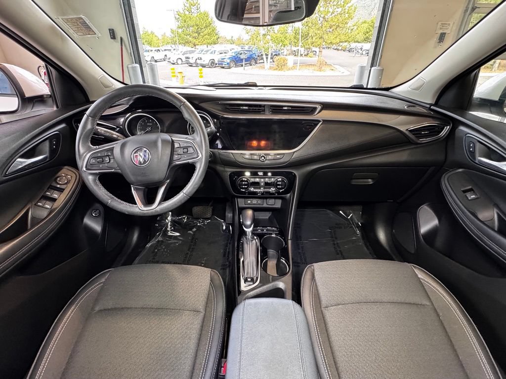 Used 2021 Buick Encore GX Select w/ Advanced Technology Package FWD image 16