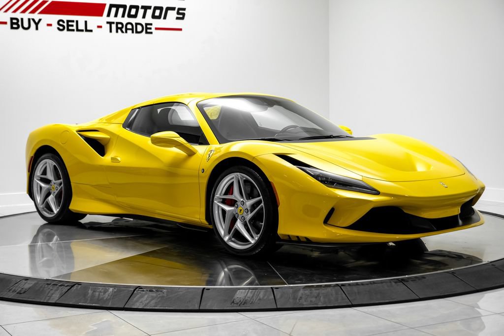 Used 2022 Ferrari F8 Tributo RWD image 5