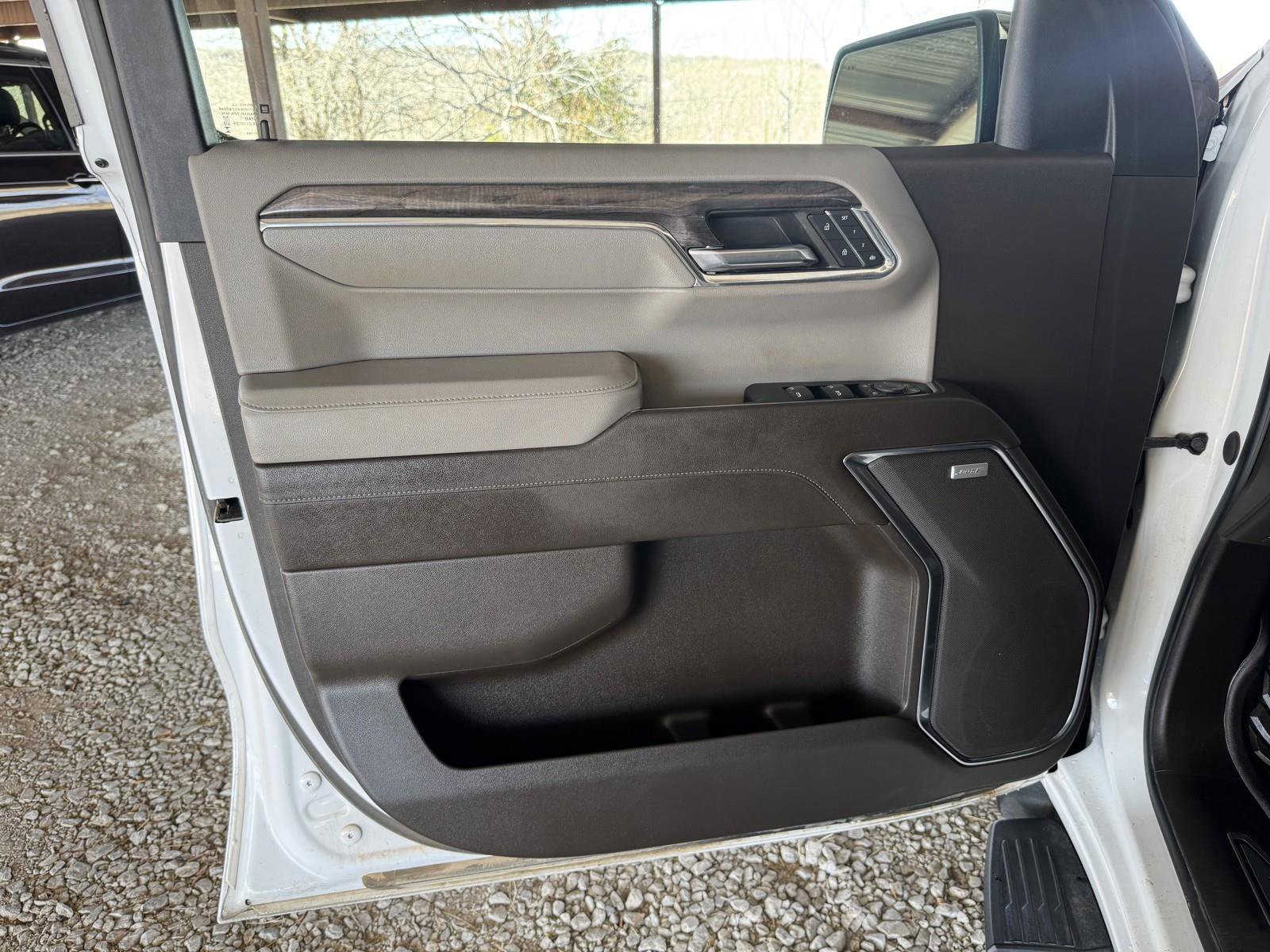 Used 2024 Chevrolet Silverado 1500 LTZ image 21