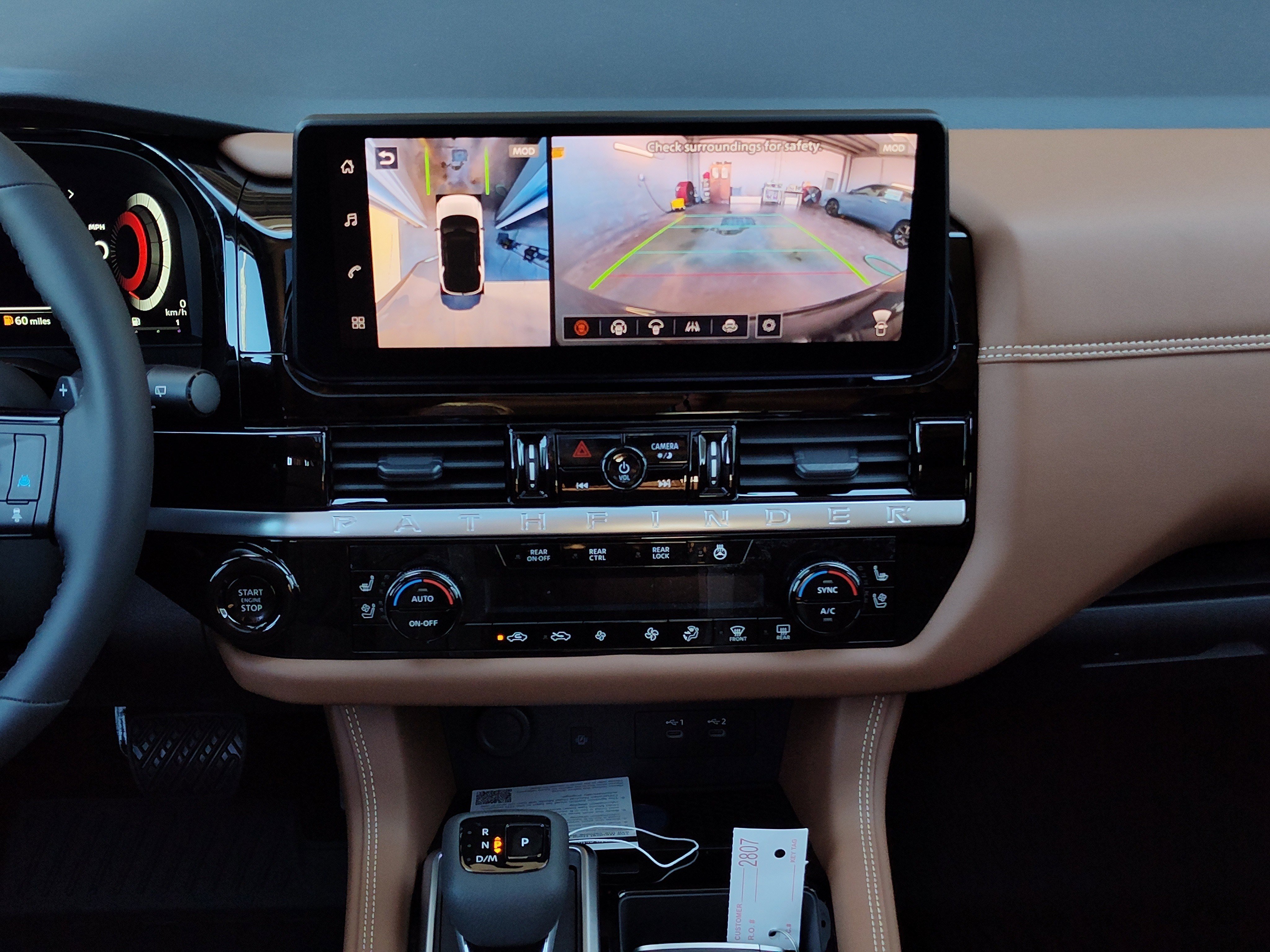 New 2026 Nissan Pathfinder Platinum image 9