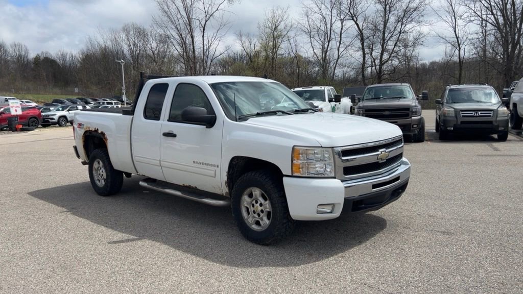 Used 2009 Chevrolet Silverado 1500 LT w/ Power Pack Plus image 3