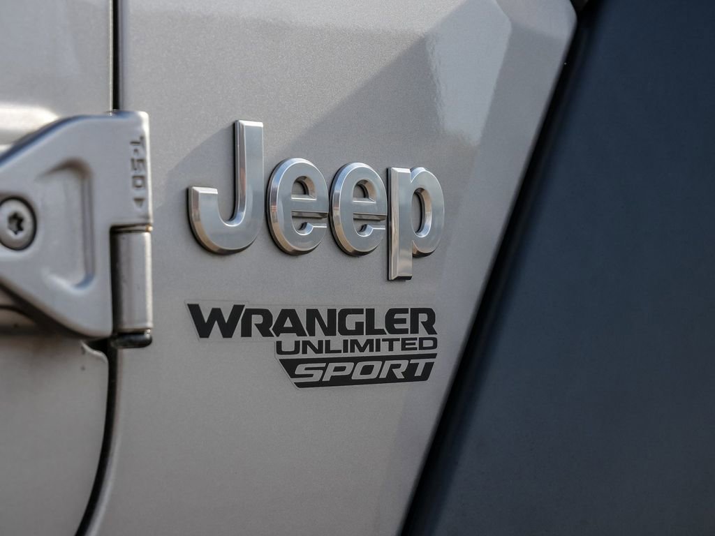 Used 2019 Jeep Wrangler Unlimited Sport S AWD/4WD image 10
