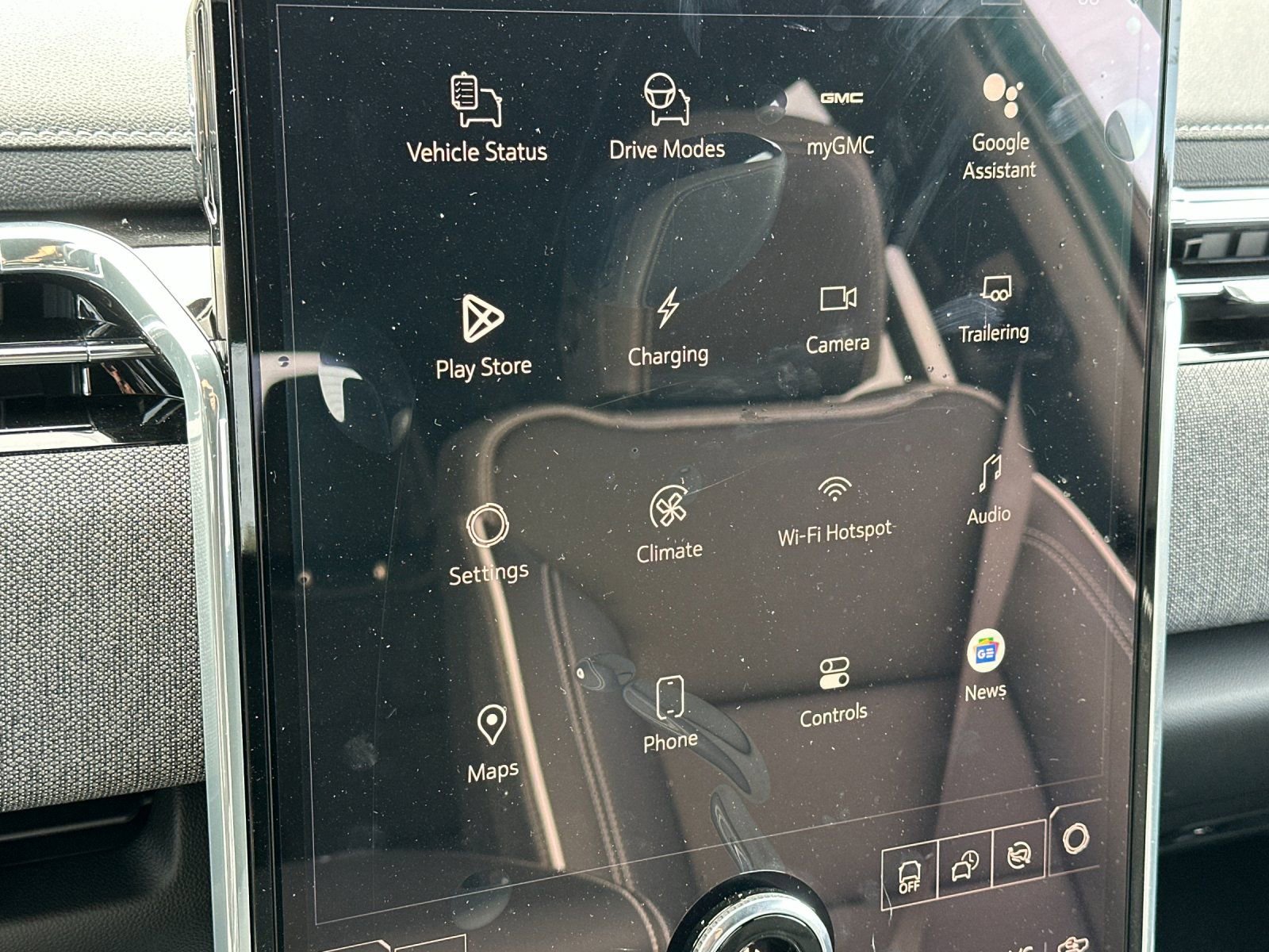 New 2026 GMC Sierra EV Elevation image 17