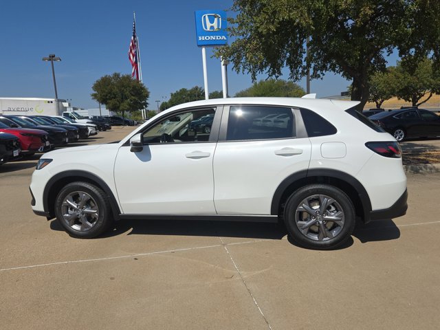 New 2027 Honda HR-V LX image 8