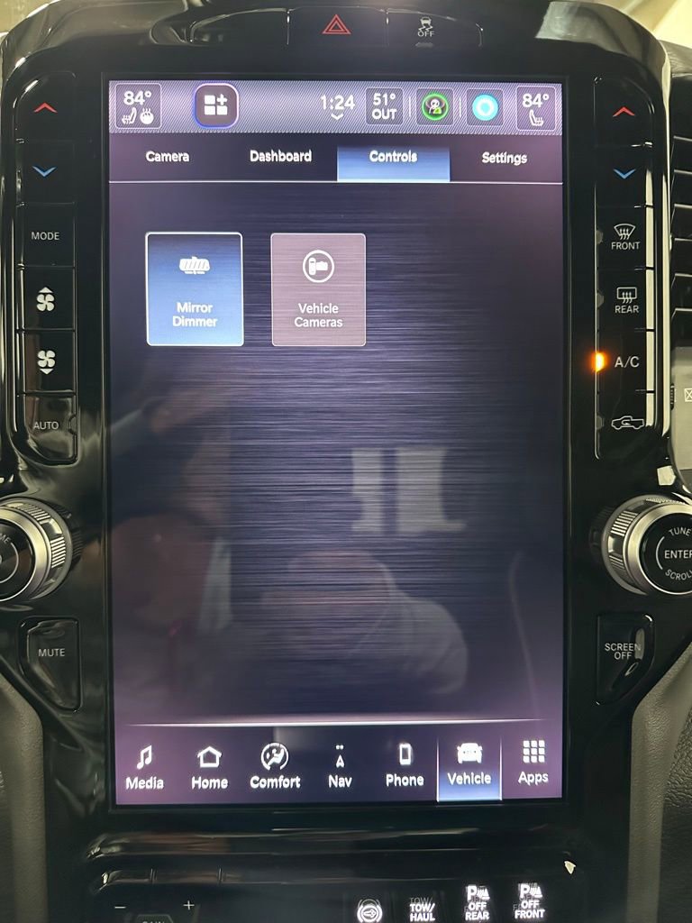 Used 2026 RAM 2500 Laramie image 31