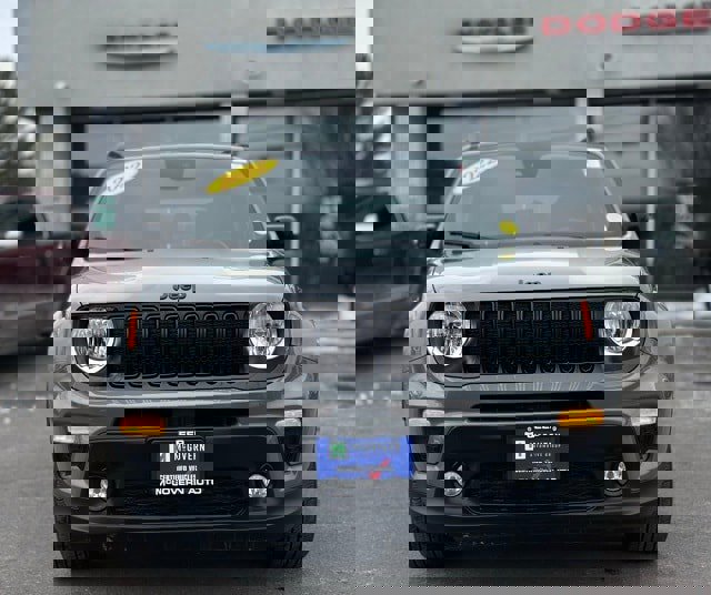 Used 2022 Jeep Renegade Altitude w/ Convenience Group image 9