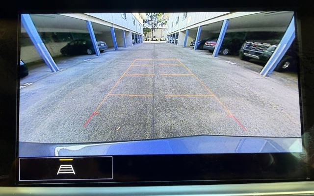 Used 2021 Cadillac XT5 Luxury w/ LPO, Floor Liner Package FWD image 19