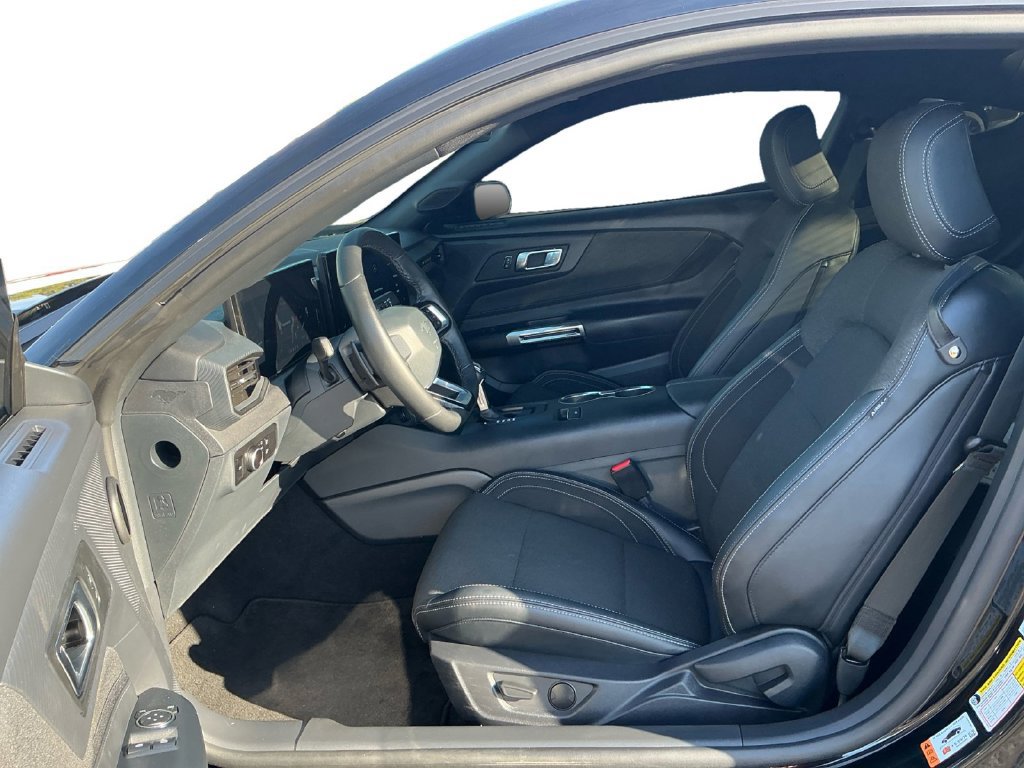 Certified 2026 Ford Mustang GT RWD image 14