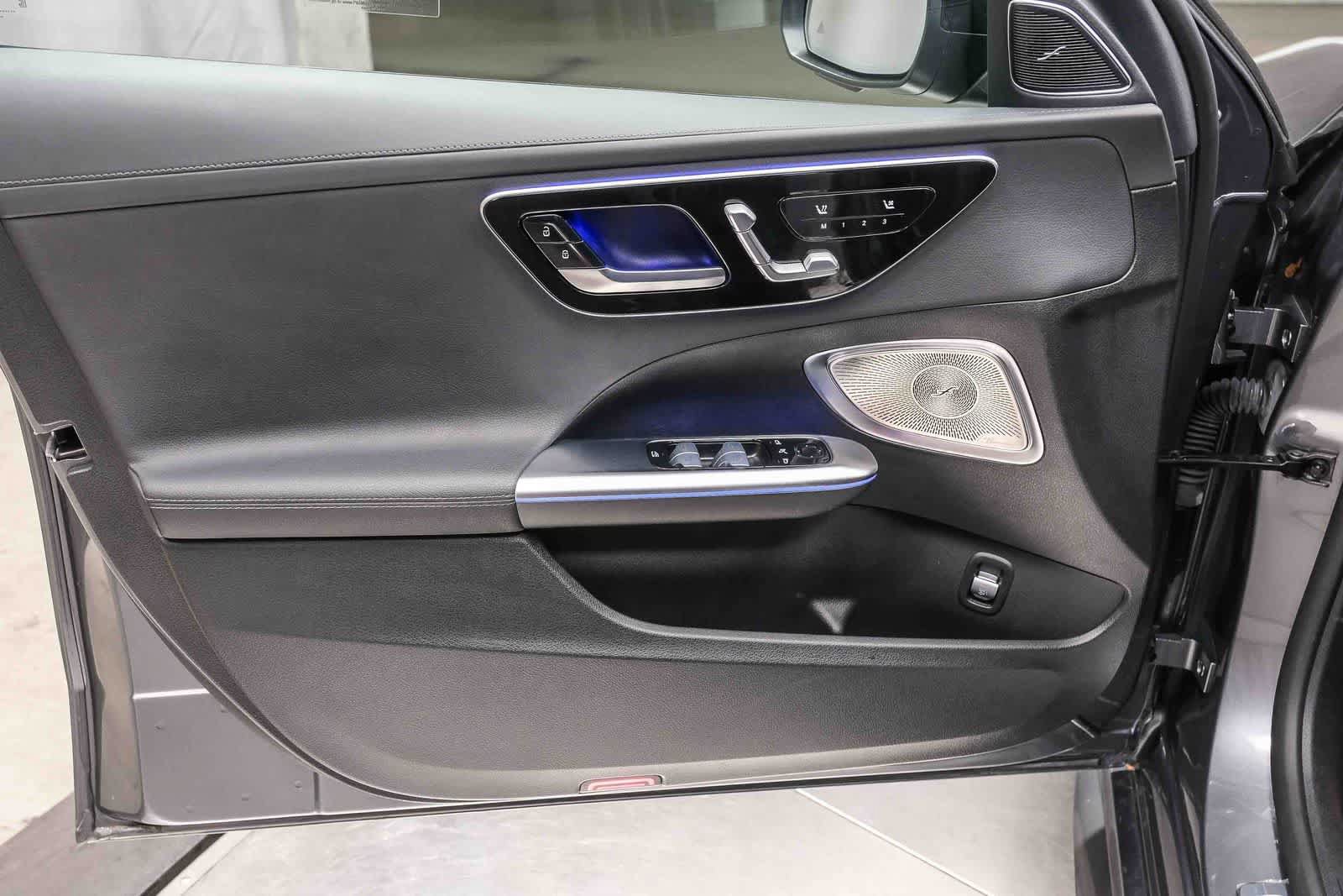 Certified 2025 Mercedes-Benz C 300 Sedan image 26