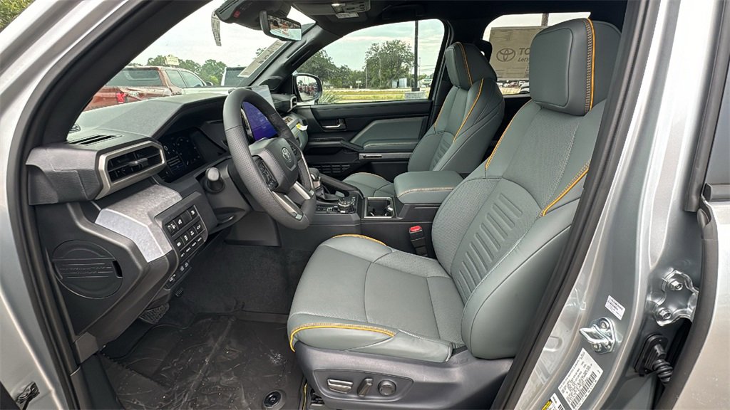 New 2025 Toyota Tacoma Trailhunter image 18