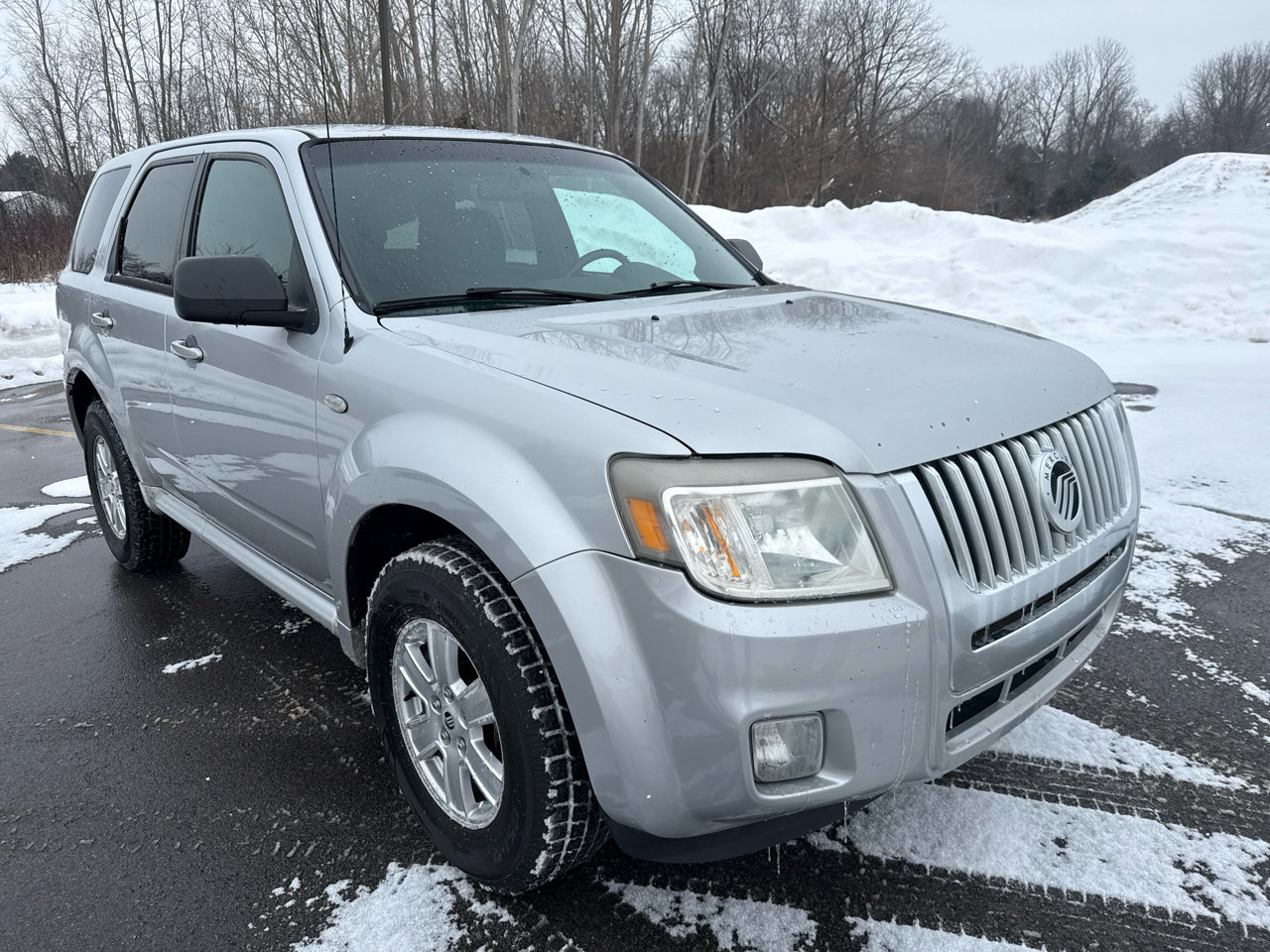 Used 2009 Mercury Mariner 2WD image 3