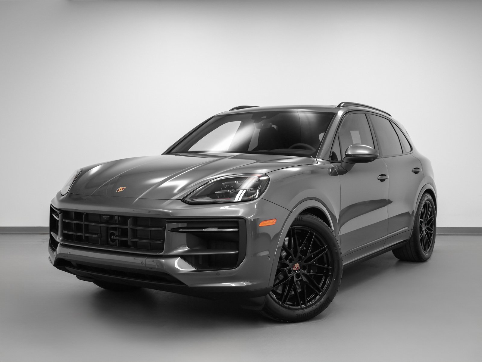 New 2026 Porsche Cayenne S image 1