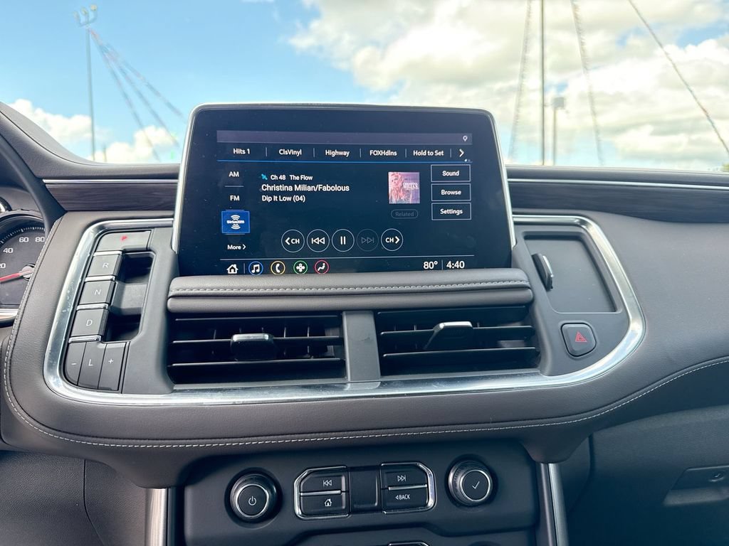 Used 2021 Chevrolet Tahoe Z71 w/ Luxury Package AWD/4WD image 29