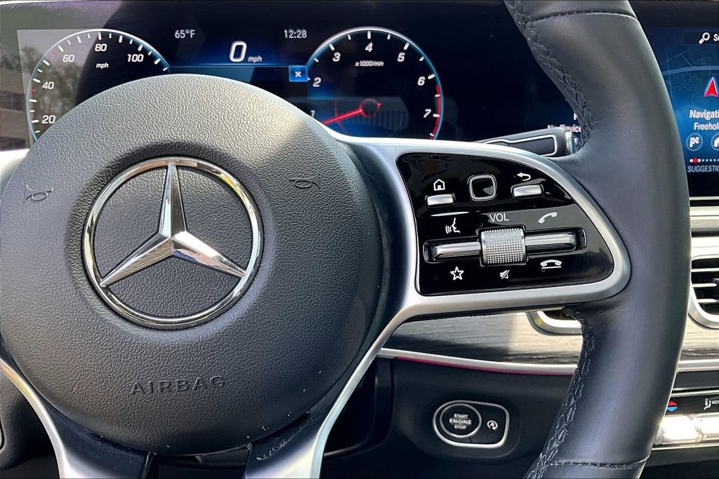 Certified 2022 Mercedes-Benz GLS 450 4MATIC image 21