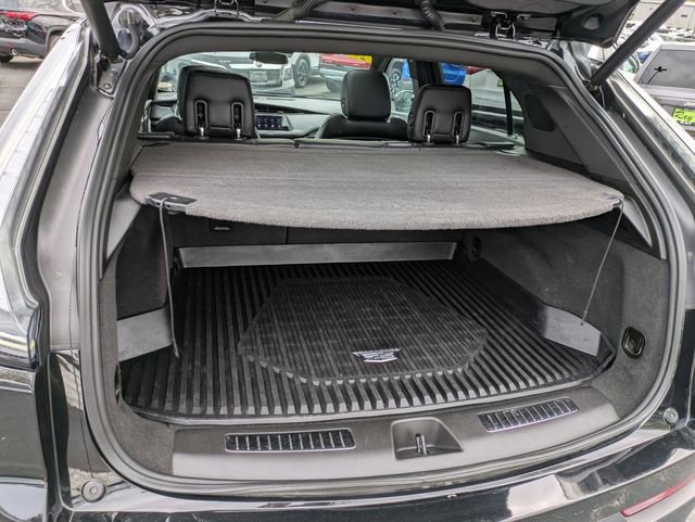 Used 2022 Cadillac XT4 Sport w/ Driver Awareness Package AWD/4WD image 26